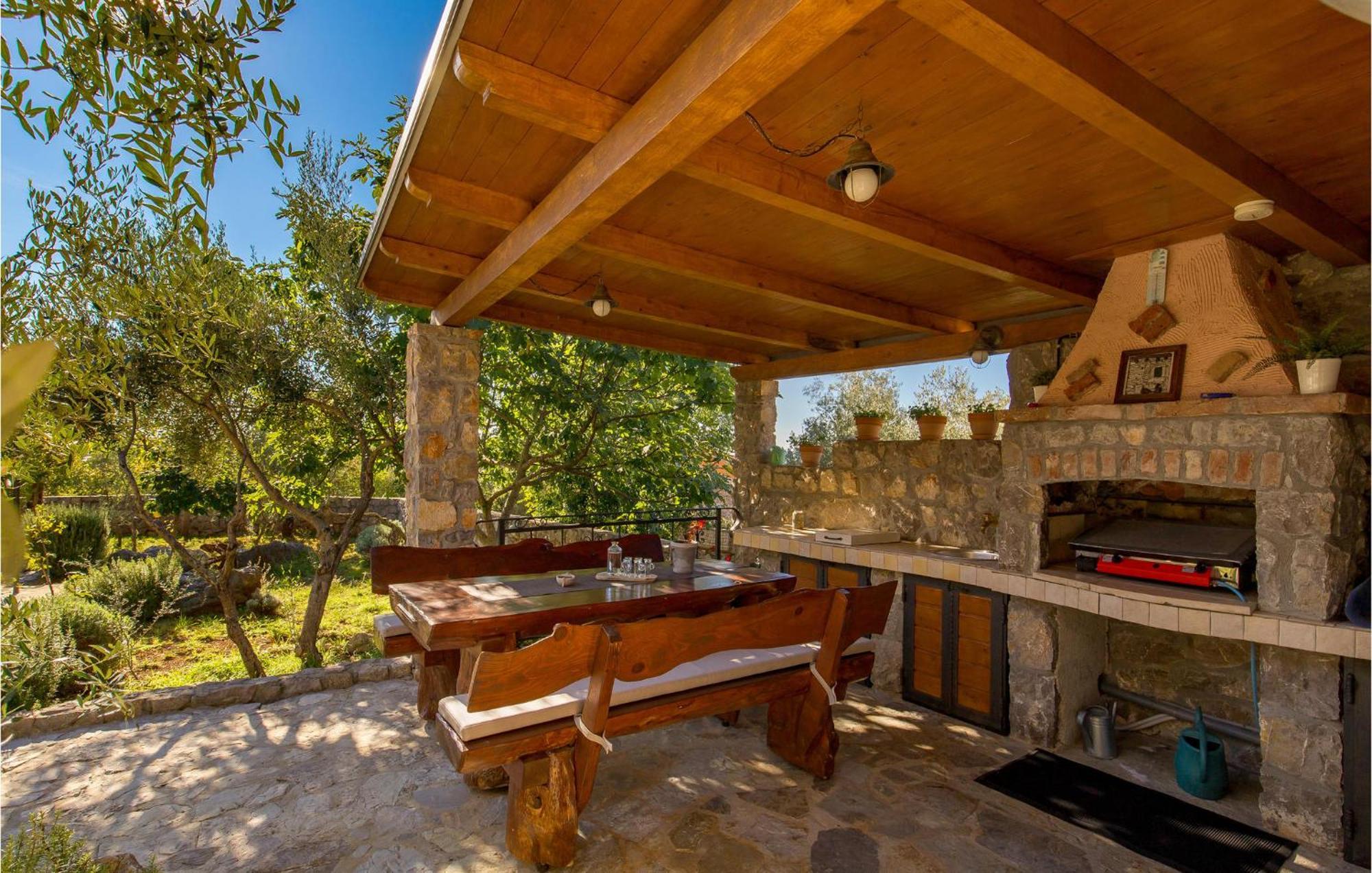 Gorgeous Home In Zgaljici With Sauna Extérieur photo